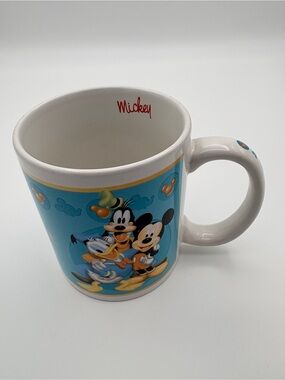DISNEY Mickey Mouse Coffee/Tea Mug Donald Duck Goofy